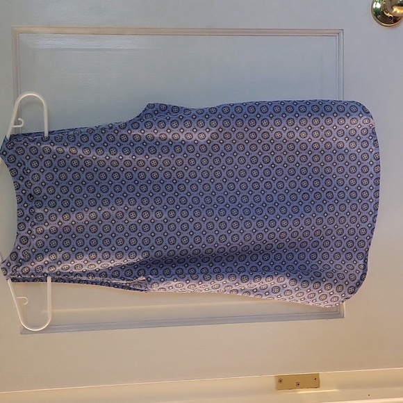 Like New! Cynthia Rowley sleeveless blouse. - Picture 7 of 7